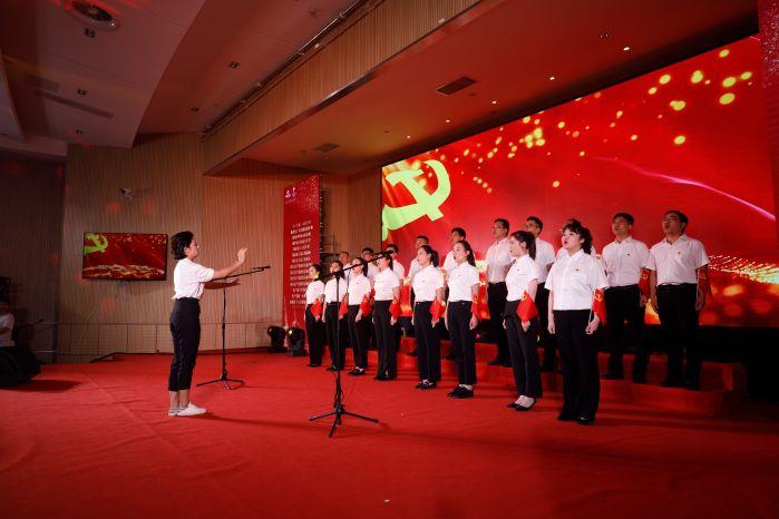 4、《没有共产党就没有新中国》山东分公司 4、《没有共产党就没有新中国》山东分公司