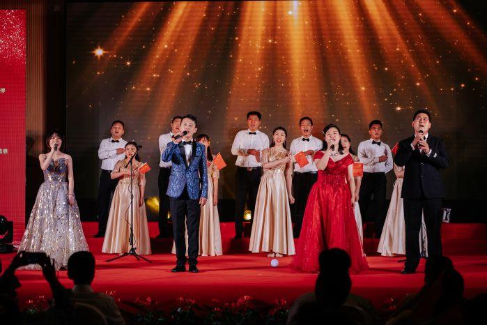 27、《明天会更好》东部建设管理部 27、《明天会更好》东部建设管理部